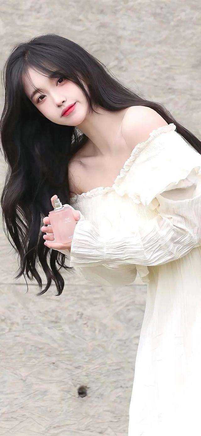 爱如惊鸿，曾匆匆一瞥林晚樱谢墨辰精彩试读_爱如惊鸿，曾匆匆一瞥(林晚樱谢墨辰)最新热门小说