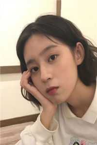 末世虫母，到处捡精壮人类当食物