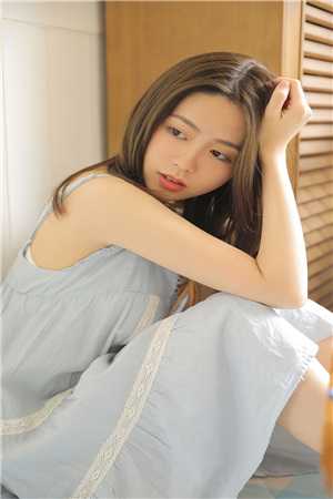 恶女重生变女帝，后宫男人爱疯了(江渐薇楚子良)结局